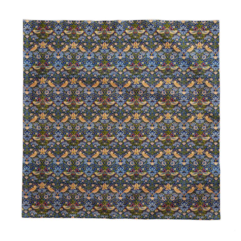 Dining Linen — Country Manor Grandeur William Morris ‘Strawberry Thief’ Tablecloth